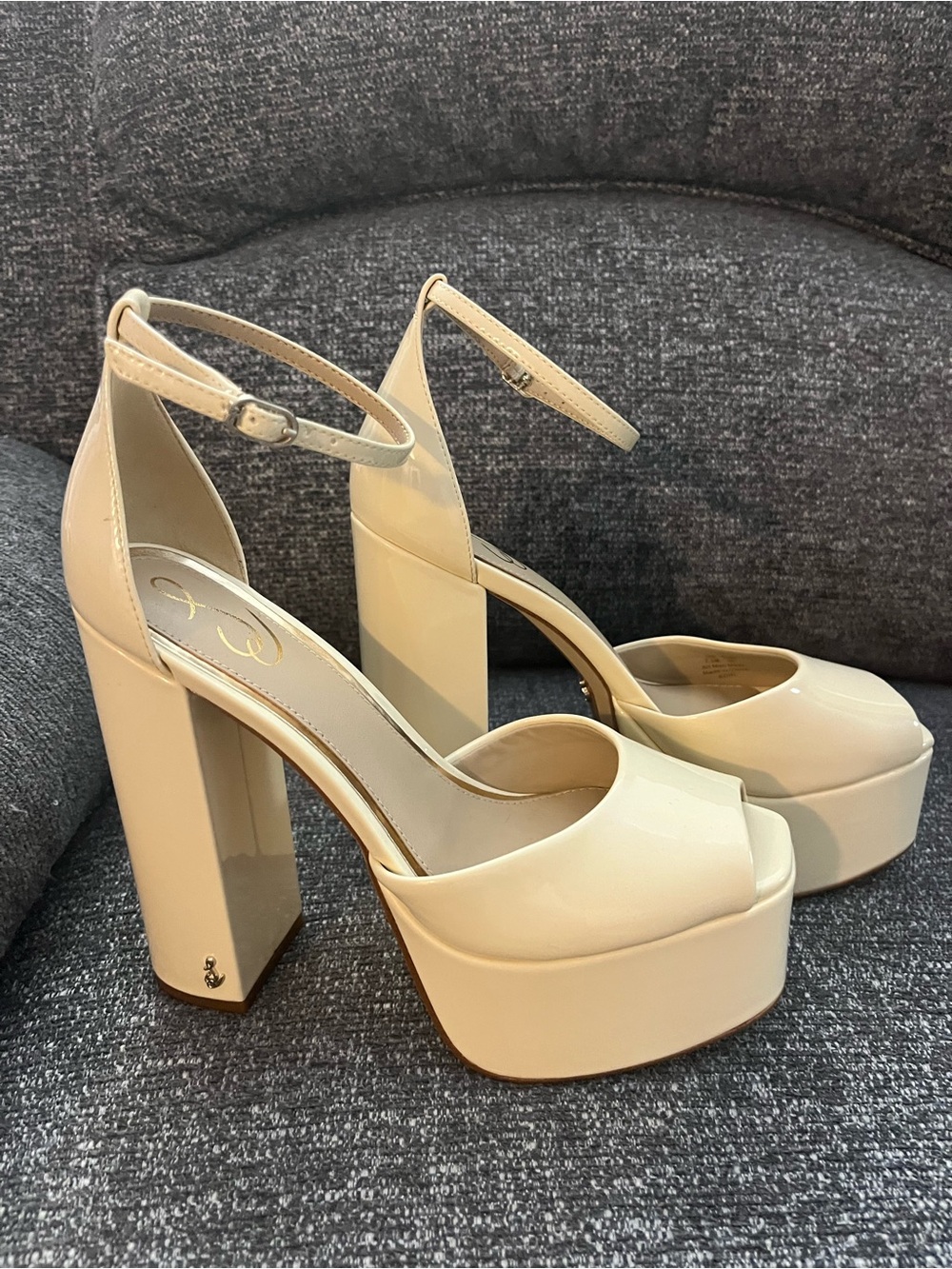 Sam Edelman Cream Patent Platform Peep-Toe Heels